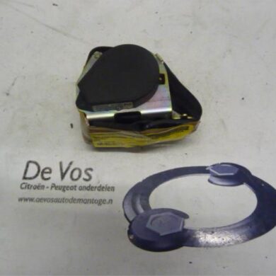 Peugeot 407  Rear seatbelt, left 2005 8974HK