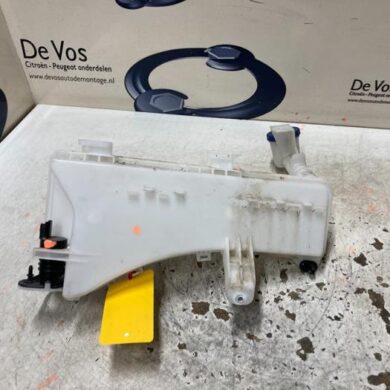 Opel Grandland X  Ruitensproeiertank voor 2021 YP00066080