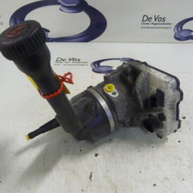 Peugeot 308  Power steering pump 5FW 2009 4007WS