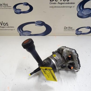 Peugeot 308 1.6 16V THP 175 Power steering pump 5FY 2008 4007XK