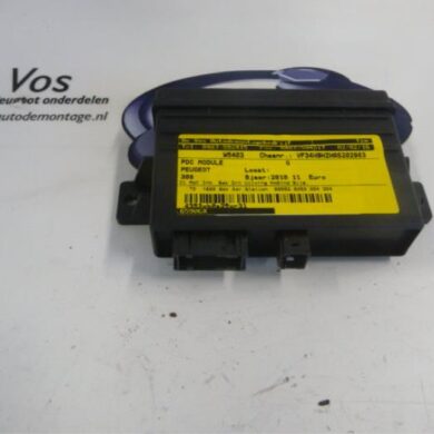 Peugeot 308  PDC Module 2010 6590GX-6590GY