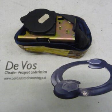 Citroen Saxo  Front seatbelt, left 1999 8973Z8
