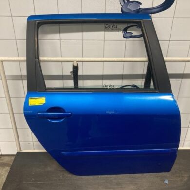 Peugeot 307 1.6 16V Tür 4-türig rechts hinten 2005 9008H7