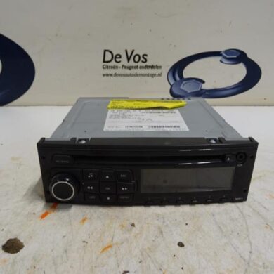 Peugeot 208  Radio CD Speler 2013 16087577ZD