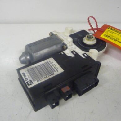 Citroen C5 3.0 V6 24V Door window motor 2002 9221P6