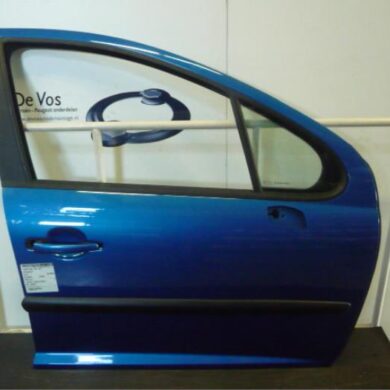Peugeot 207 1.6 HDi 16V Front door 4-door, right 2006 9004X8