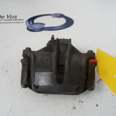 Peugeot 206 PLUS 1.4 XS Remklauw (Tang) rechts-voor KFW 2009 4400N9