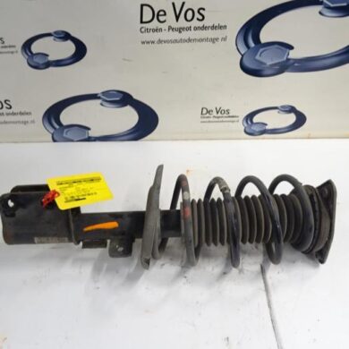 Peugeot 308  Schokdemperpoot links-voor 2016 1628565380-1614380680