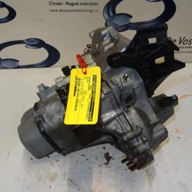 Peugeot 208  Versnellingsbak HMZ-HMZHM01 2016 9810688480-1612888180 20A701