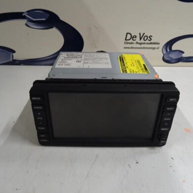 Peugeot 4007  Radio CD player 2010 6574PF-1608124380