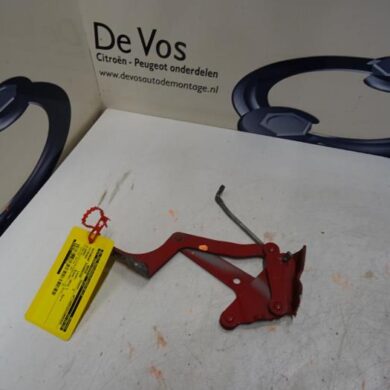 Citroen C-Zero  Bonnet Hinge 2013 7913S3-1610133780