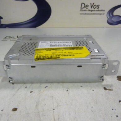 Peugeot 208  Radio 2015 1615338780-1613698280