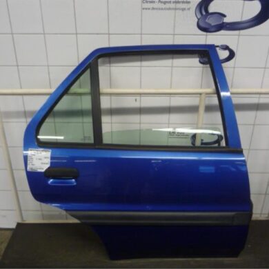 Citroen Saxo 1.1i X,SX Rear door 4-door, right 2001 900898