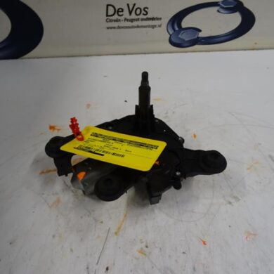 Peugeot 2008  Rear wiper motor 2018 9678423580