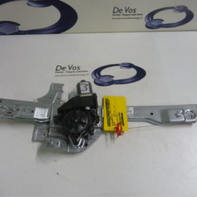 Peugeot 208  Ruitmechaniek 4Deurs links-voor 2014 9673154480