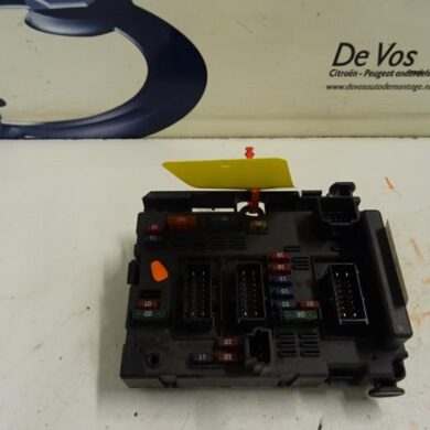 Peugeot 307 1.6 16V Sicherungskasten 2004 6500Y1