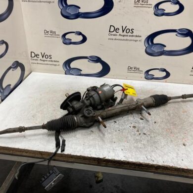 Peugeot 207 1.6 16V Power steering box 2008 400137