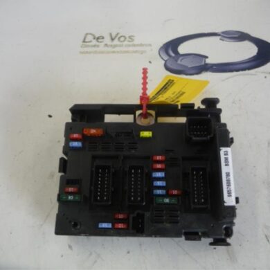 Peugeot 807  Zekeringkast 2005 6500Y1