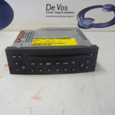Peugeot 307 1.6 16V Radio CD Speler 2004 6564RT