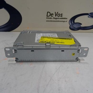 Peugeot 208  Radio 2014 1612112080