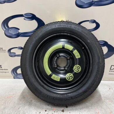 Peugeot 207 1.6 16V Wheel + tyre 2011