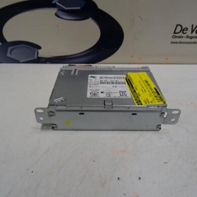 Peugeot 208  Radio 2013 1616372480-1612111780