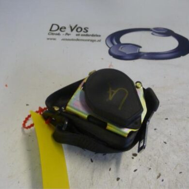 Peugeot 407  Rear seatbelt, left 2007 8974TV