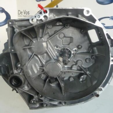 Peugeot 3008 1.6 HDiF 16V Gearbox 9HR9H05 2011 2231K7 20DR15