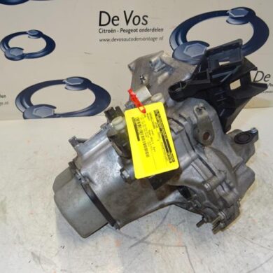 Peugeot 208  Gearbox 8FP8F01 2013 2231C3-9803846280-1608995480-2232E0 20CQ88