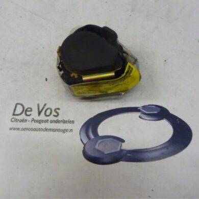 Peugeot 307 2.0 HDi 90 Veiligheidsgordel rechts-achter 2003 8974JN