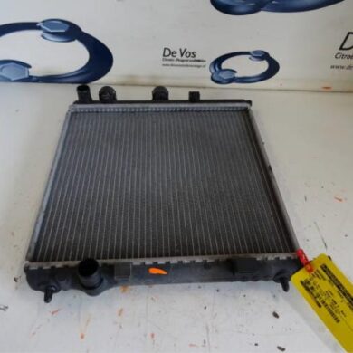 Peugeot 1007  Radiator NFU 2006 1330W8-133395-1330C2-1331TV