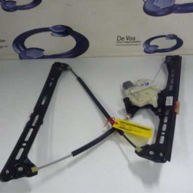 Citroen C4 Picasso  Ruitmechaniek 4Deurs rechts-voor 2015 9675924680