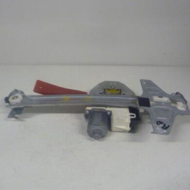 Citroen C4 2.0 16V Ruitmechaniek 4Deurs rechts-achter 2005 922489