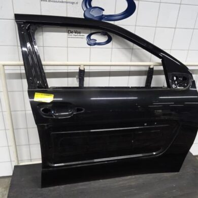 Citroen C4 Cactus  Front door 4-door, right 2015 9801012880