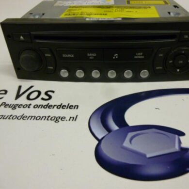 Peugeot 307 1.6 HDi 16V Radio CD player 2007 6564K3-6564FJ-657927