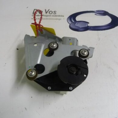 Peugeot 407  Rear wiper motor 2005 6405R1