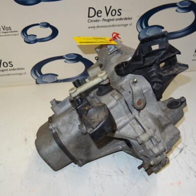 Peugeot 208  Gearbox 8FP8F01 2013 2231C3-9803846280-1608995480-2232E0 20CQ88