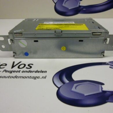Peugeot 208 1.4 16V Radio 2012 1608759080