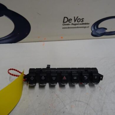 Peugeot 3008  Switch 2016 96672390ZD-98084606ZD