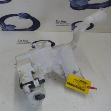 Peugeot 407  Front windscreen washer reservoir 2006 6431E7