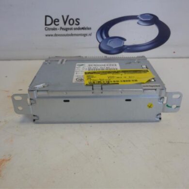 Peugeot 208  Radio 2013 1616372480-1612111780