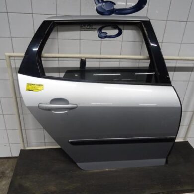 Peugeot 407 2.0 16V Rear door 4-door, right 2005 9008N3
