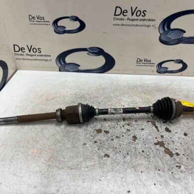 Citroen C4 Cactus 1.2 PureTech 110 12V Front drive shaft, right HNP 2020 9801048680 20XJ02