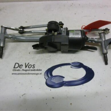 Peugeot 1007 1.4 Front wiper motor 2005 6405Q8