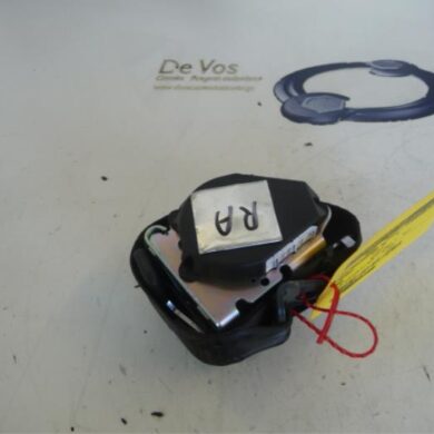 Peugeot 508  Rear seatbelt, right 2011 8976J1-16105794XX