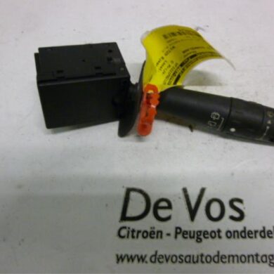 Peugeot 806 2.1 TD 12V Ruitenwis Schakelaar 1999