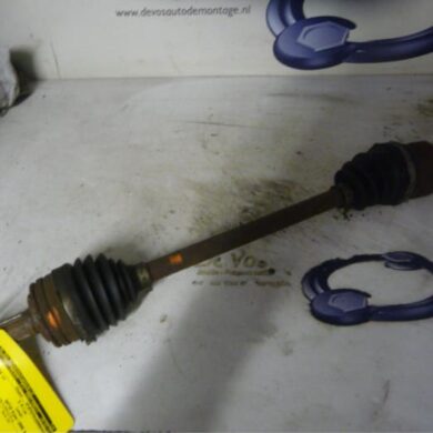 Peugeot 107 1.0 12V Aandrijfas links-voor CFA 2006 3272JY