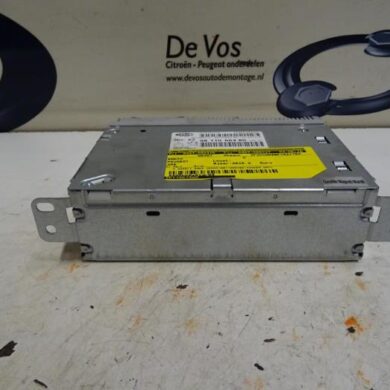 Peugeot 208  Radio 2015 1613467480