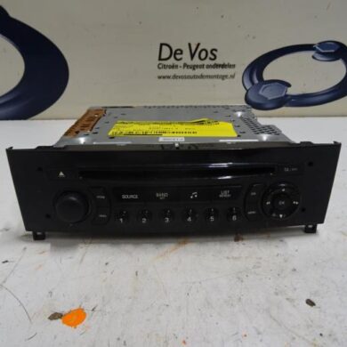 Peugeot RCZ  Radio CD player 2011 6574QW-16077679XN