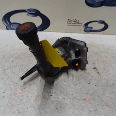 Peugeot 308 1.6 VTI 16V Power steering pump 5FW 2008 4007TV